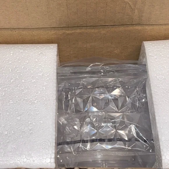 🆕 Cosmetic Storage Organizer - Picture 11 of 13